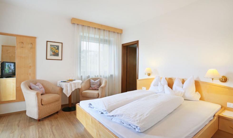 Camera doppia lato ovest con balcone
